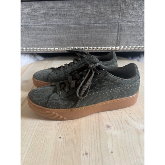 Puma sneakers - Picture 1 of 10